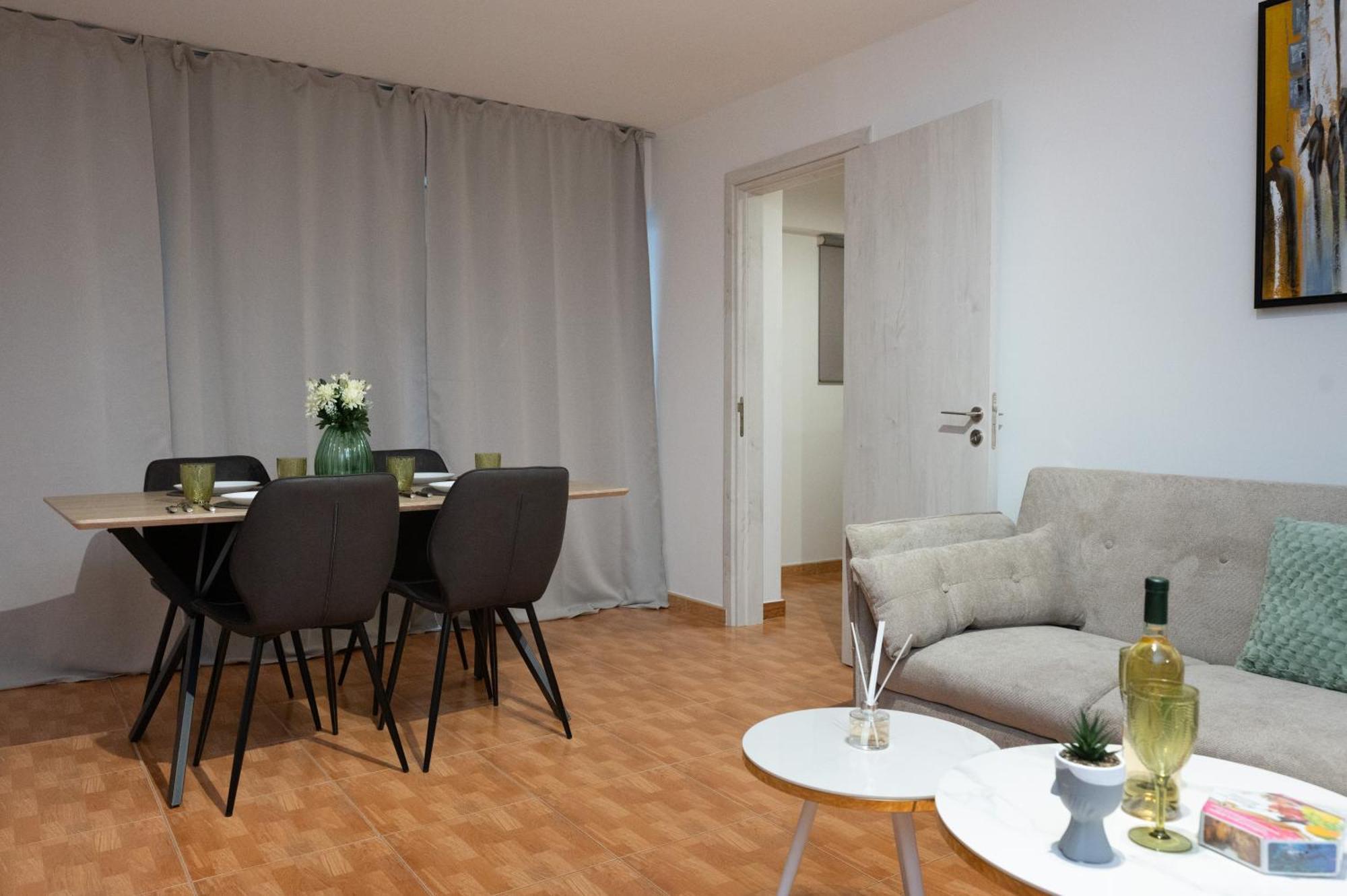 Napa Centrale Suites Ayia Napa Exteriör bild