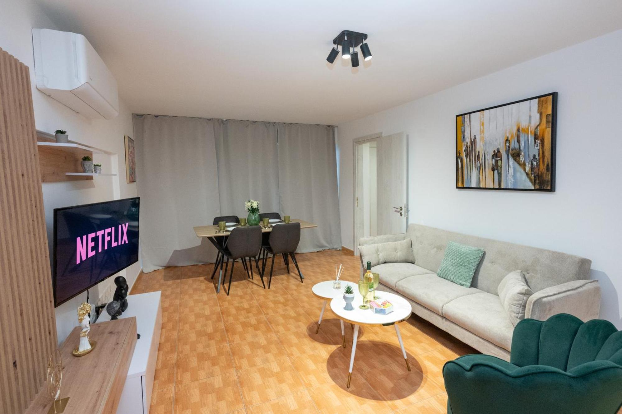 Napa Centrale Suites Ayia Napa Exteriör bild