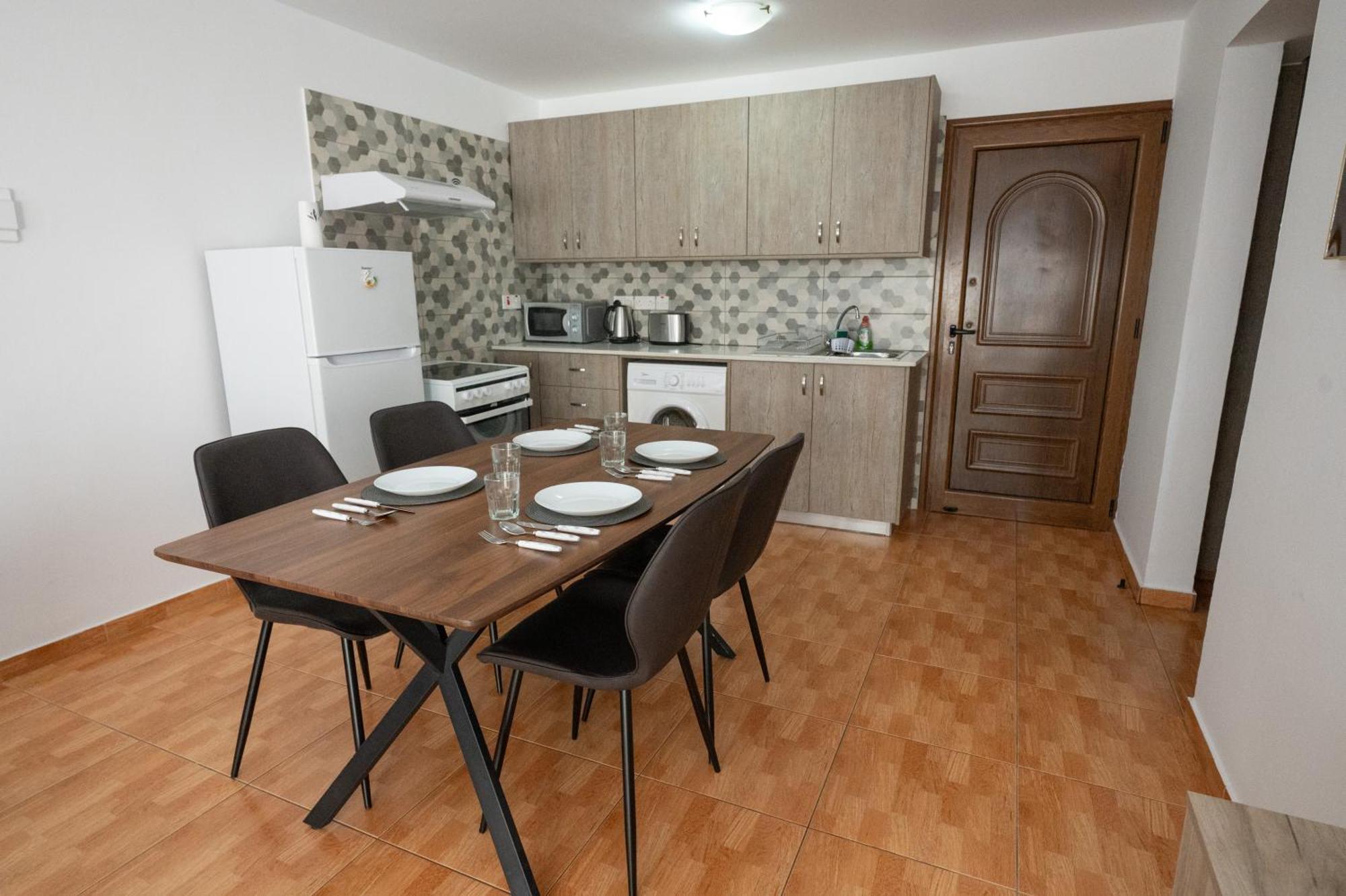 Napa Centrale Suites Ayia Napa Exteriör bild