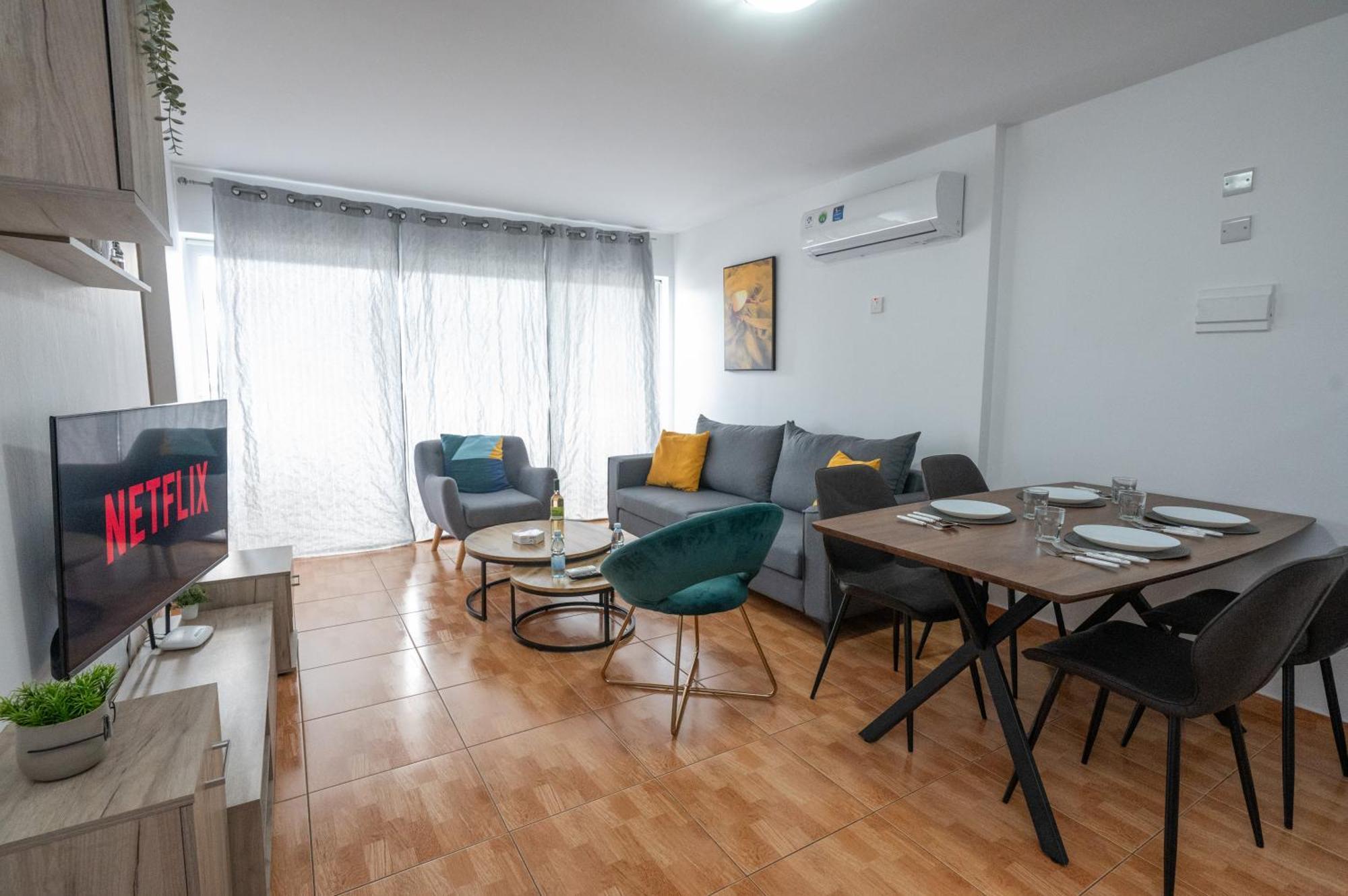 Napa Centrale Suites Ayia Napa Exteriör bild