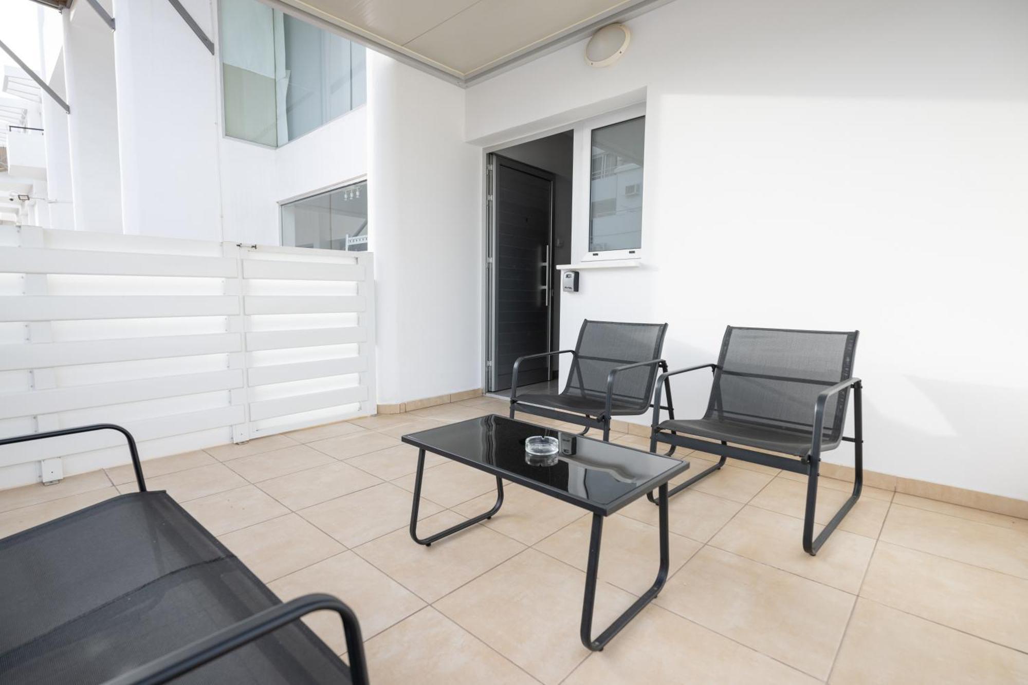 Napa Centrale Suites Ayia Napa Exteriör bild
