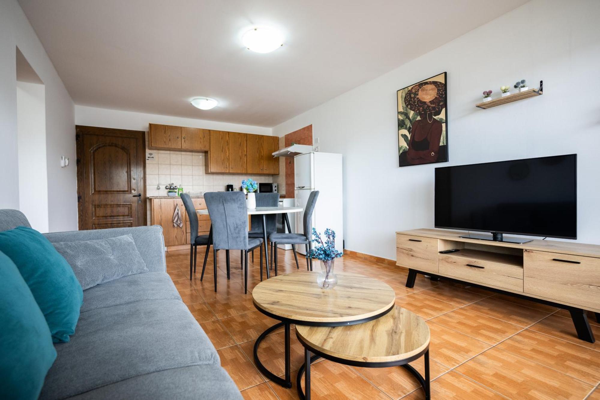 Napa Centrale Suites Ayia Napa Exteriör bild