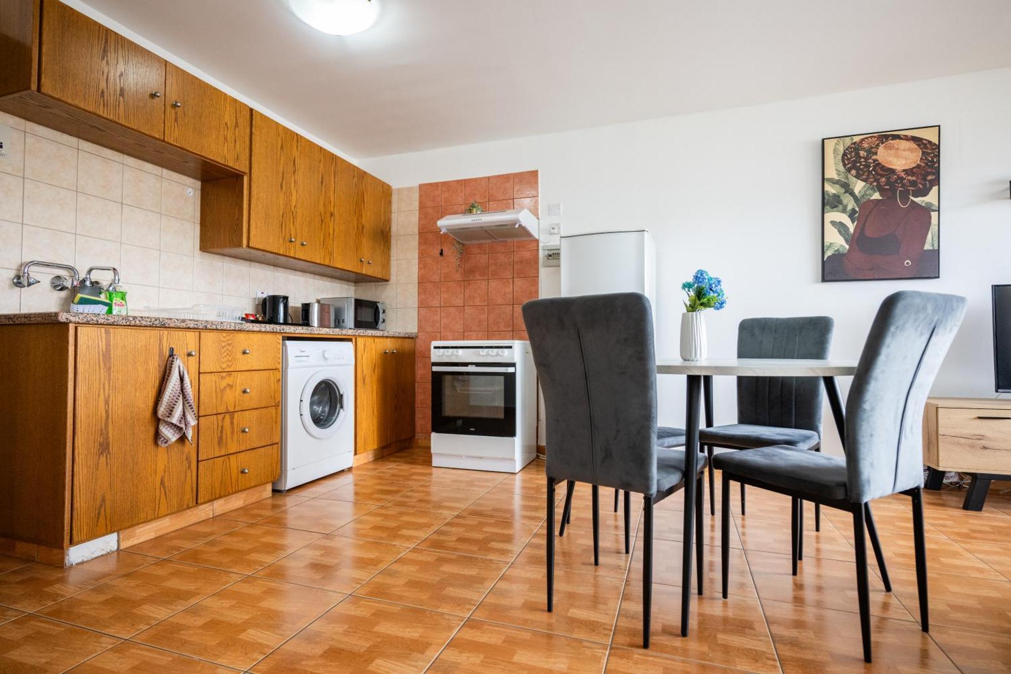 Napa Centrale Suites Ayia Napa Exteriör bild